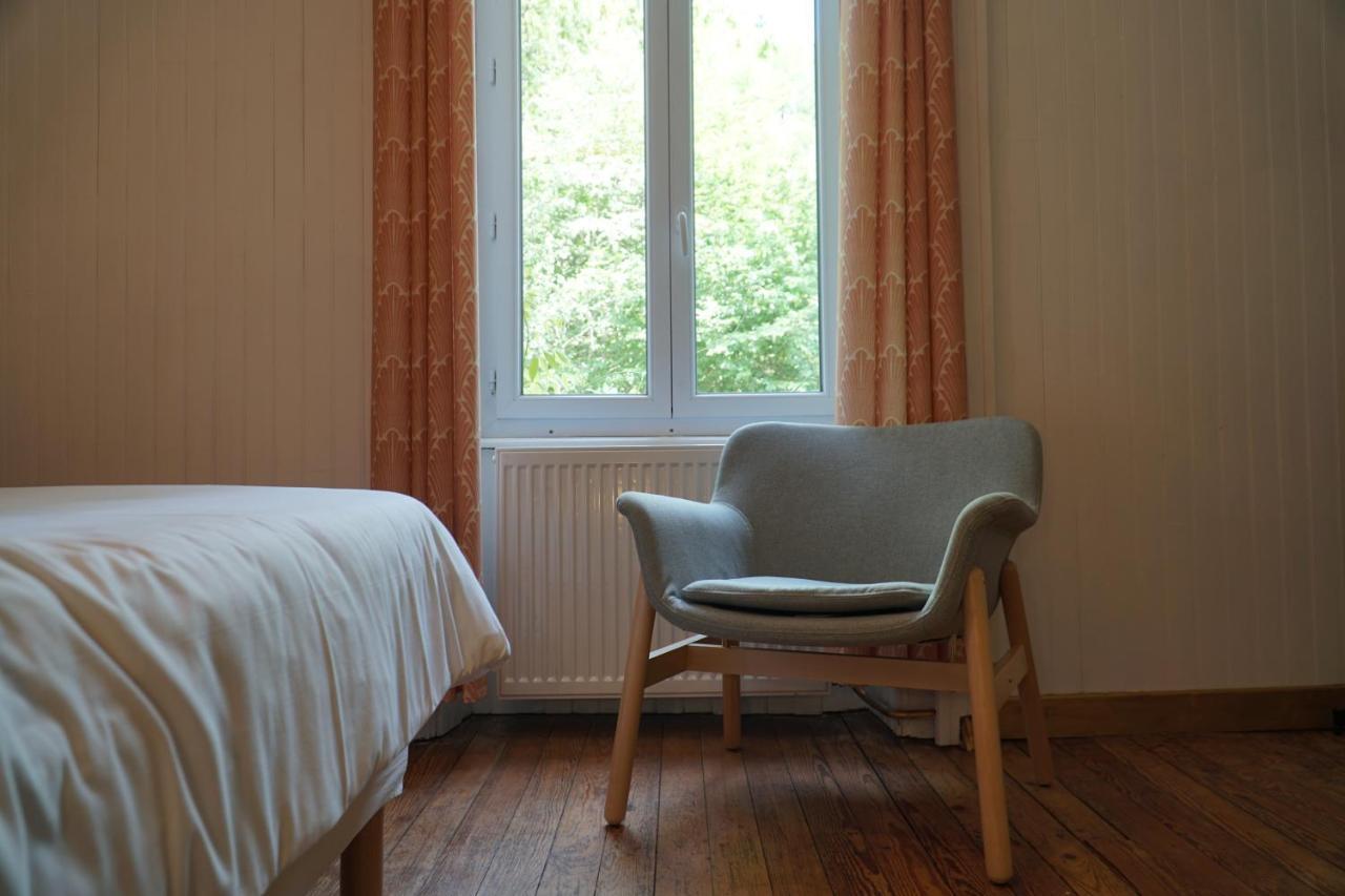 Les Grillons Du Morvan モンゾシュ エクステリア 写真